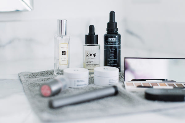 OUR FAVORITE BEAUTY PRODUCTS