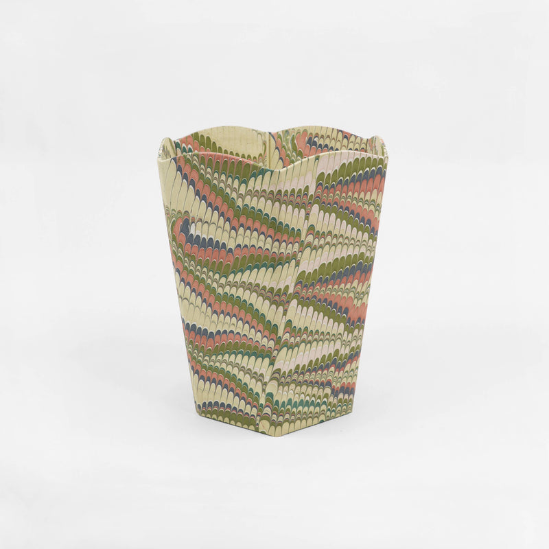 MARBLED SCALLOPED COLLAPSIBLE BASKET - MOSS MOUNTAIN